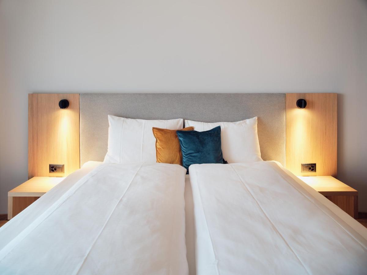 Hotel Neu-Schoenstatt Quarten Екстер'єр фото