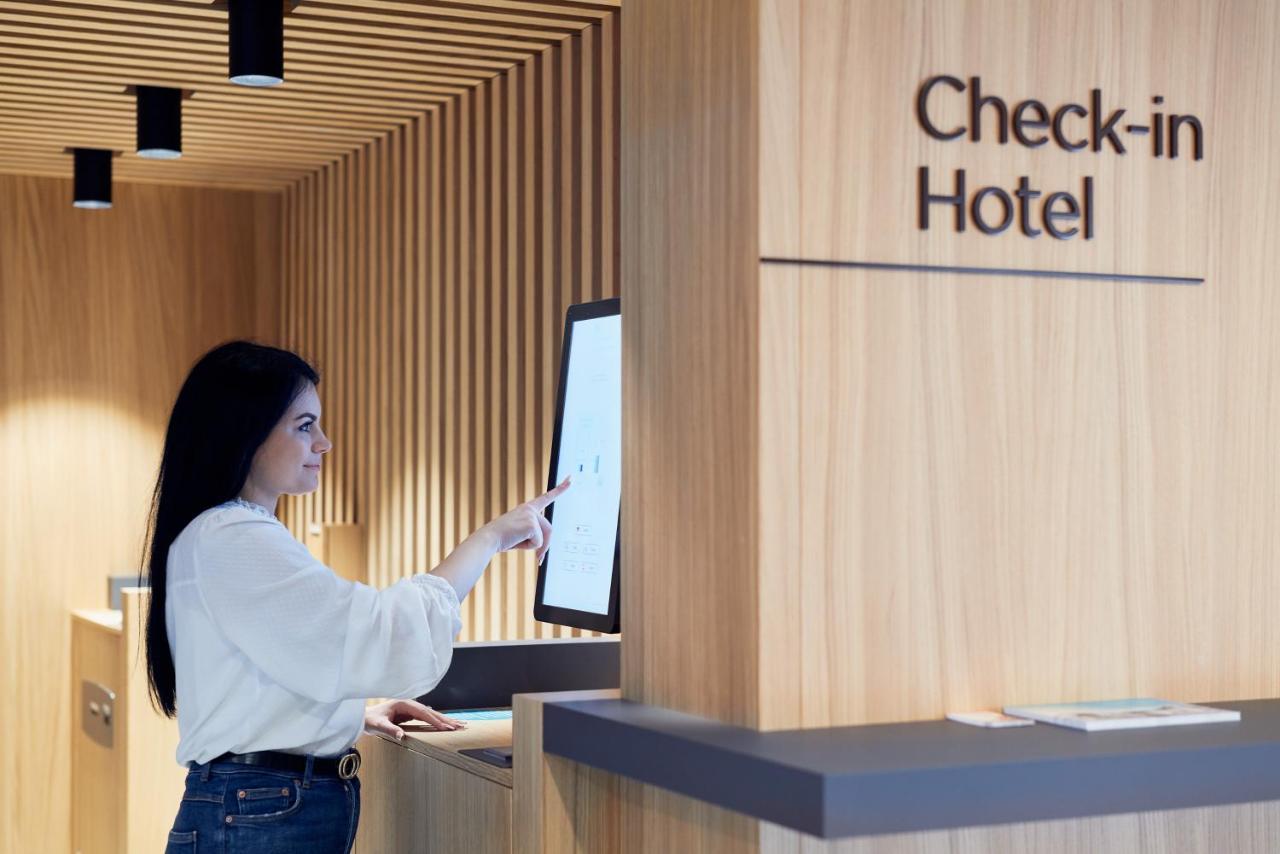Hotel Neu-Schoenstatt Quarten Екстер'єр фото
