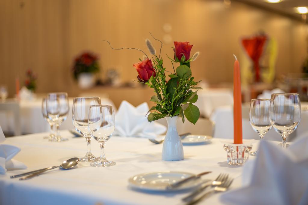 Hotel Neu-Schoenstatt Quarten Екстер'єр фото